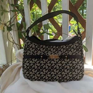 Brand New Tommy Hilfiger purse